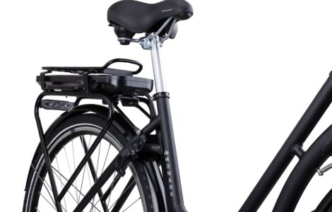Alternative view of Monark e-Karin Svart 7-vxl 2023