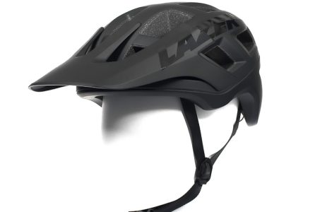 Alternative view of Lazer Coyote MIPS Mattsvart