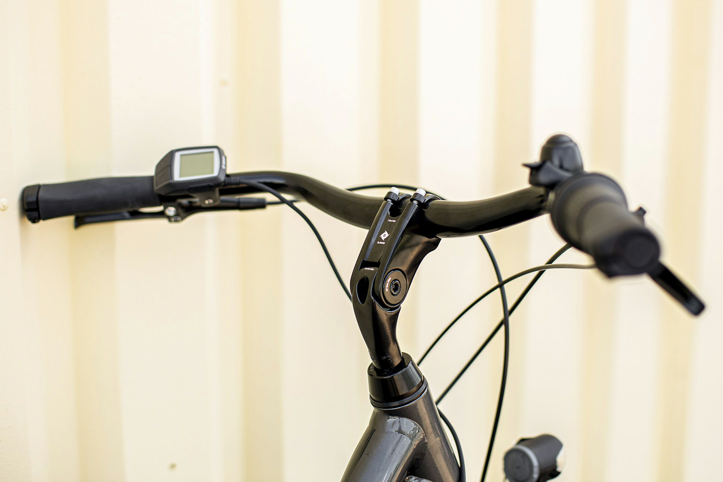 Trek District+ 1 Dam Midstep Grey 400Wh - Bild 2