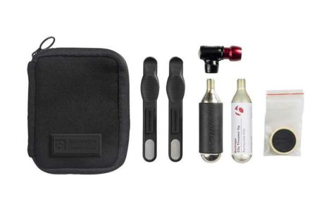 Bontrager Punkteringsväska Pump Pro Flat Pack Svart